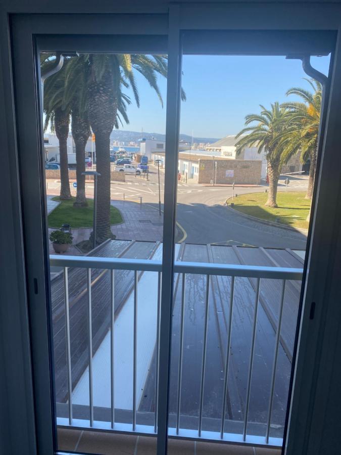 Loft Amb Vistes Al Mar By Apartaments La Catifa Palamos Exterior photo